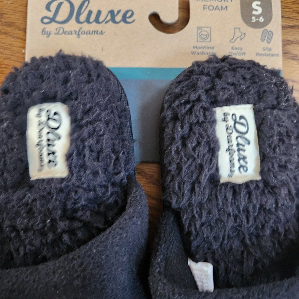 Spooky DLuxe by Dearfoam Slippers Small (5/6) - Picture 4 of 6